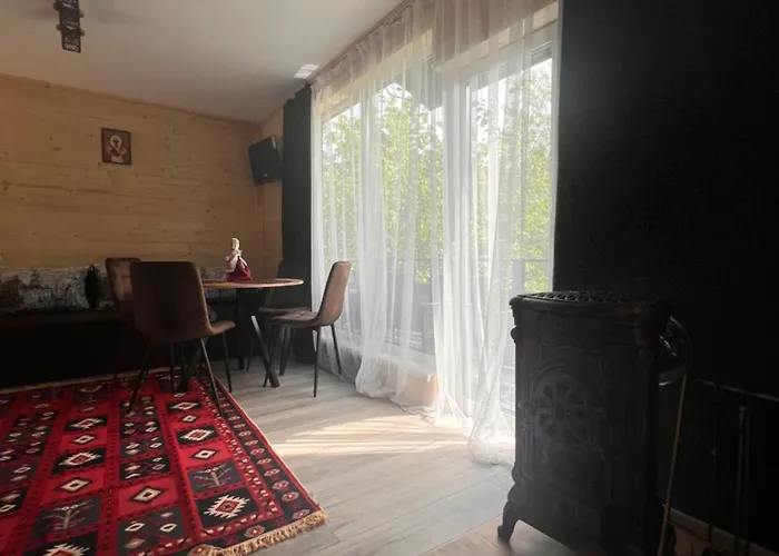 гармонія біля річки Skole